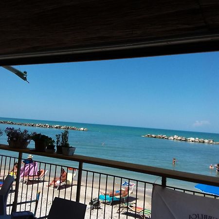Acquamarina B&B Casa Vacanze Marina di Montemarciano Extérieur photo